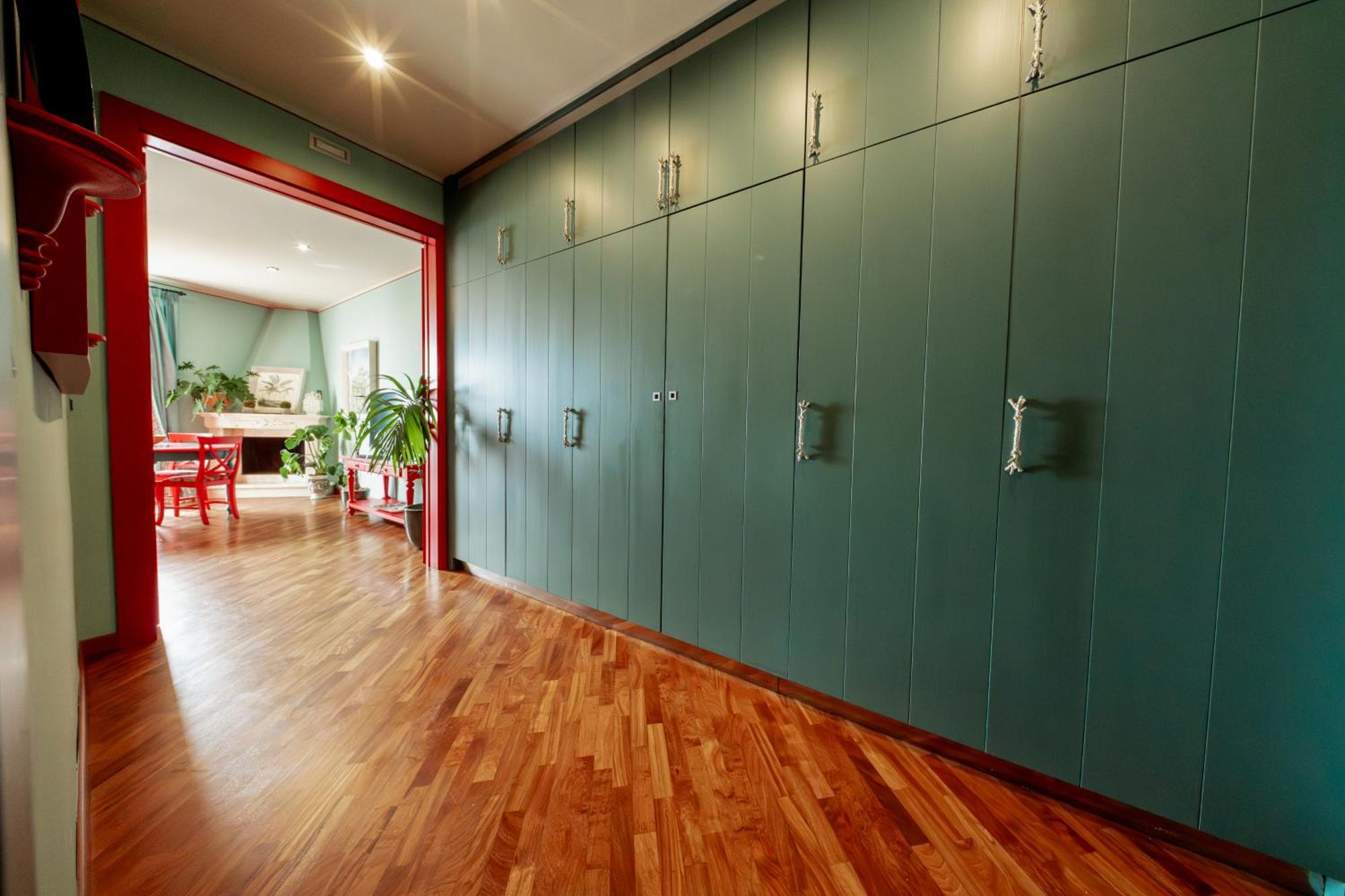 One-Bedroom Apartment Terrace Annex