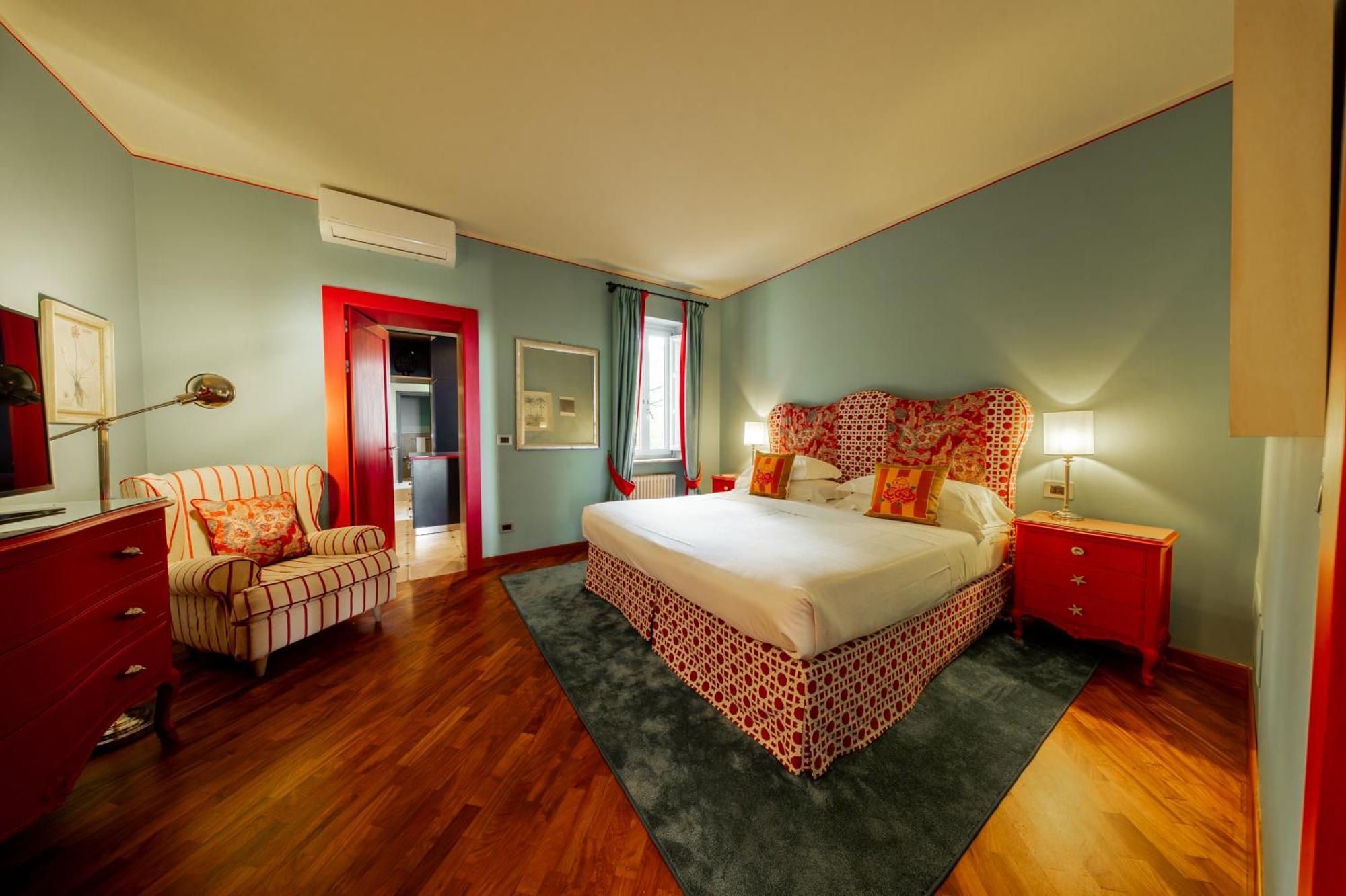 One-Bedroom Apartment Terrace Annex