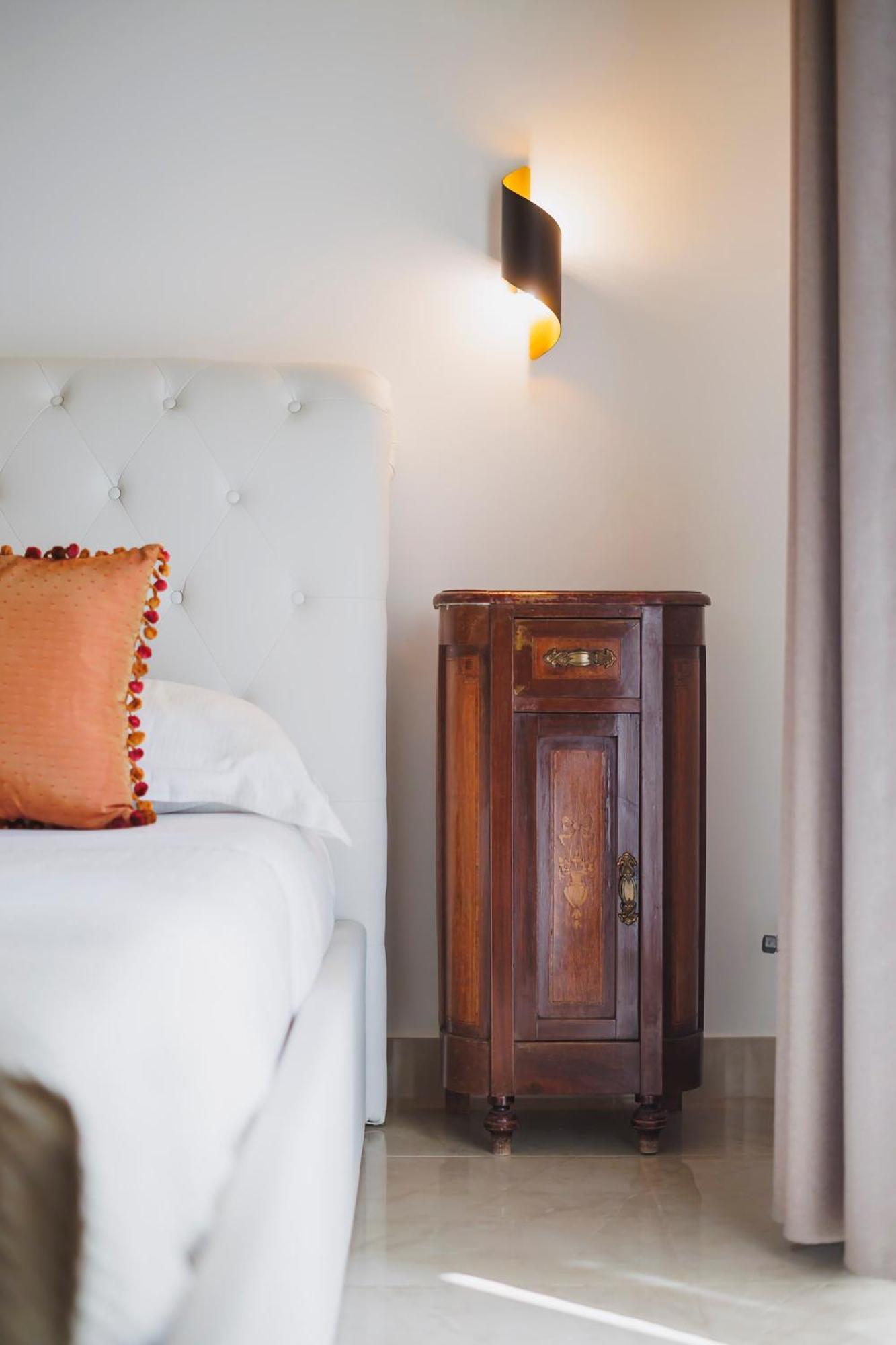 Queen Room Spa Bath