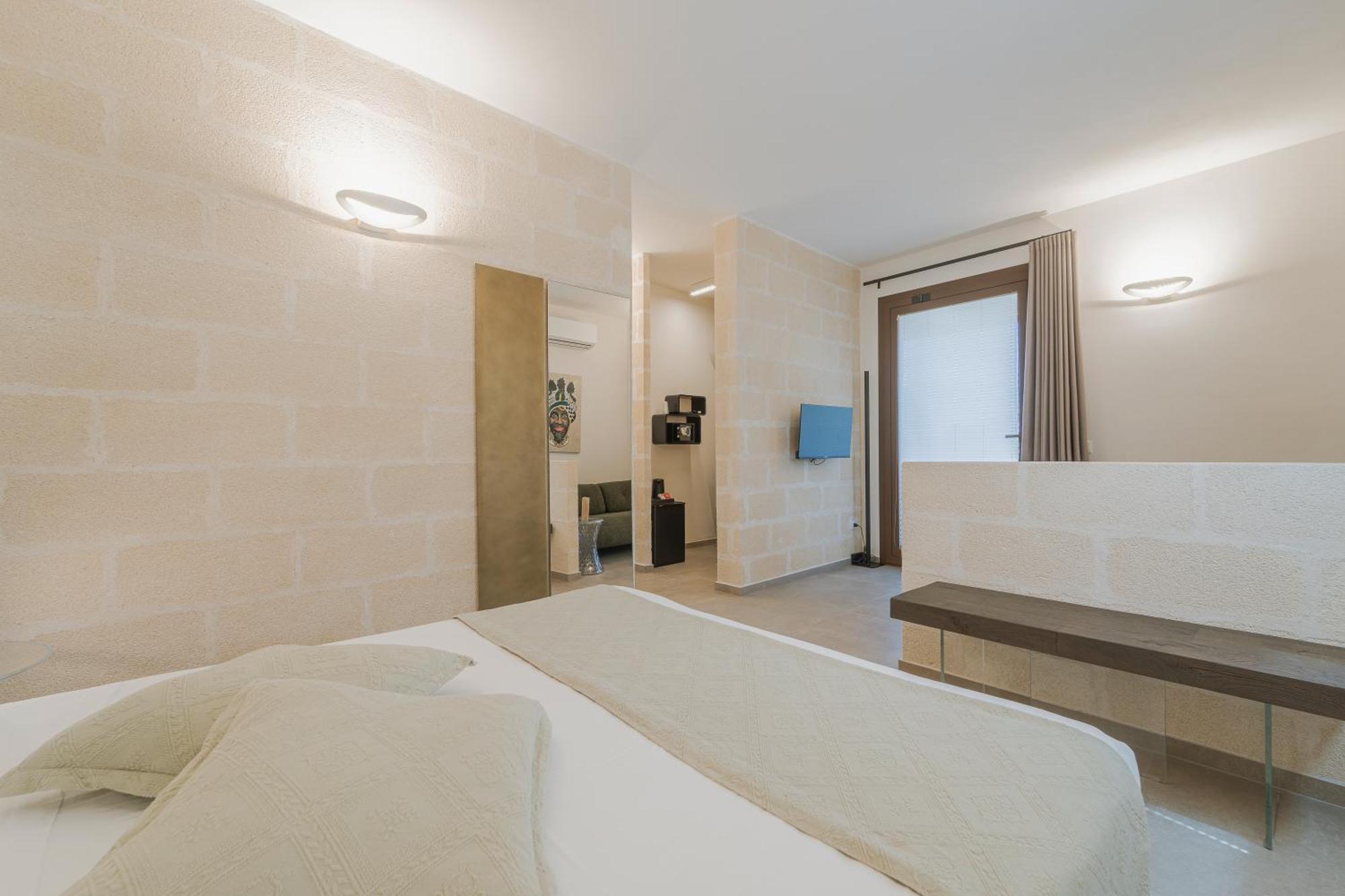 Deluxe Junior Suite