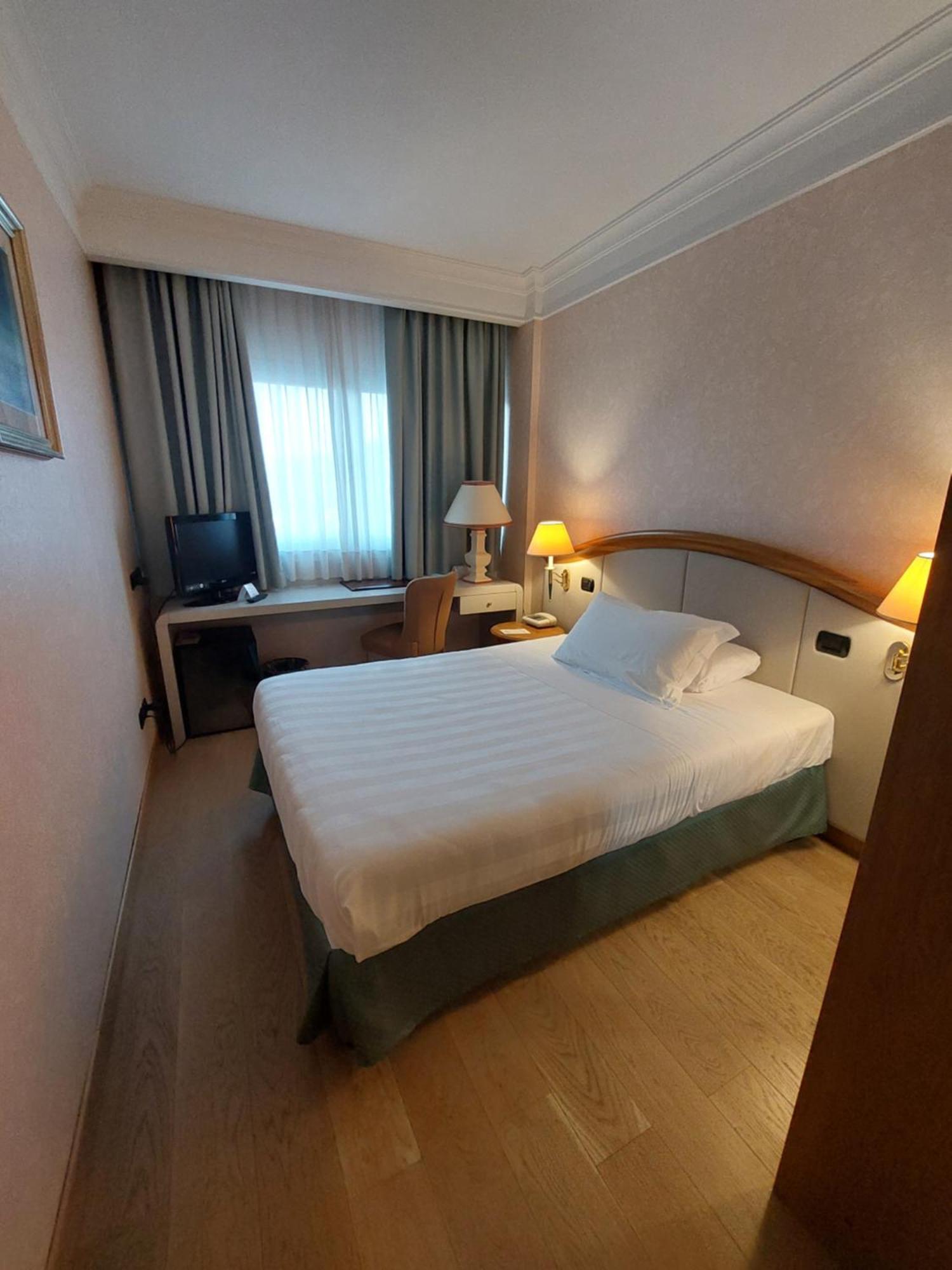 Superior Single Room