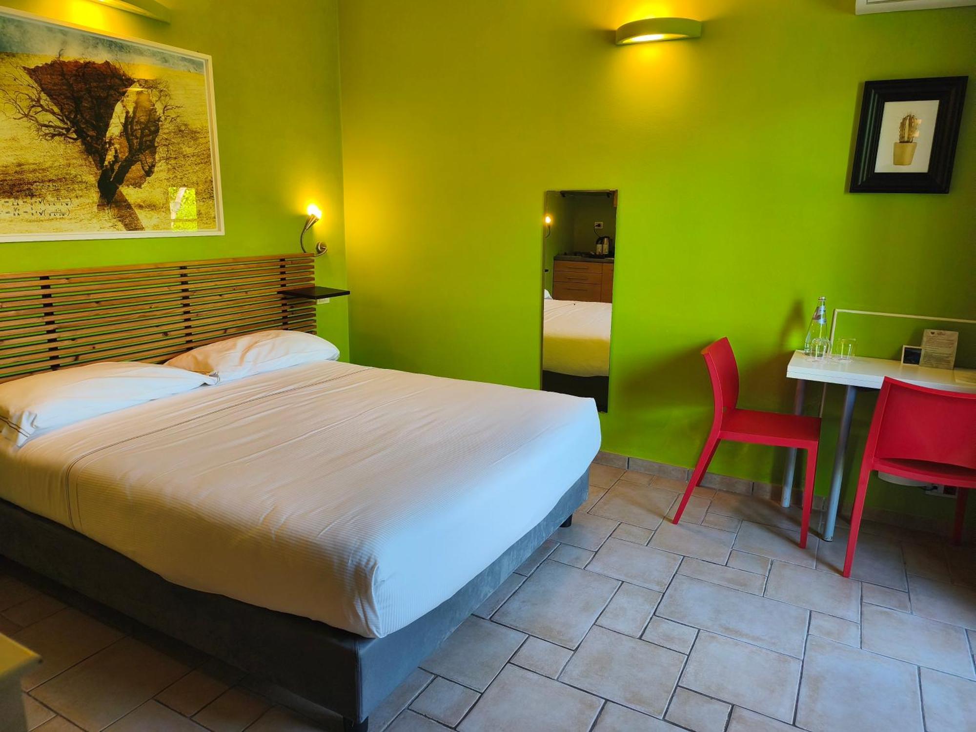Classic Double Room