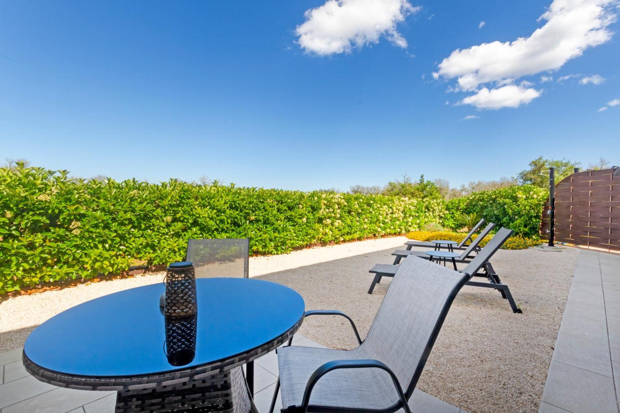 Deluxe Double or Twin Room Garden View