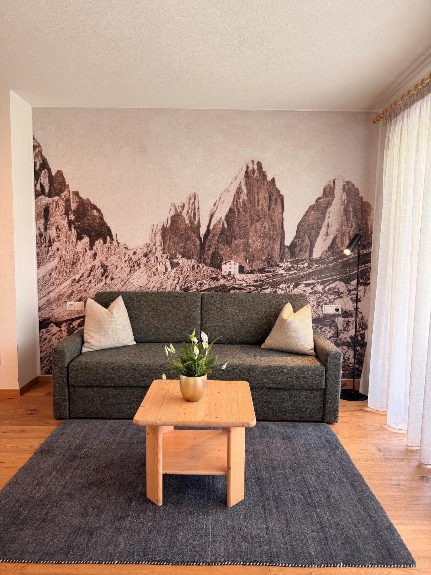 One-Bedroom Apartment Terrace,1771555766:JPEG