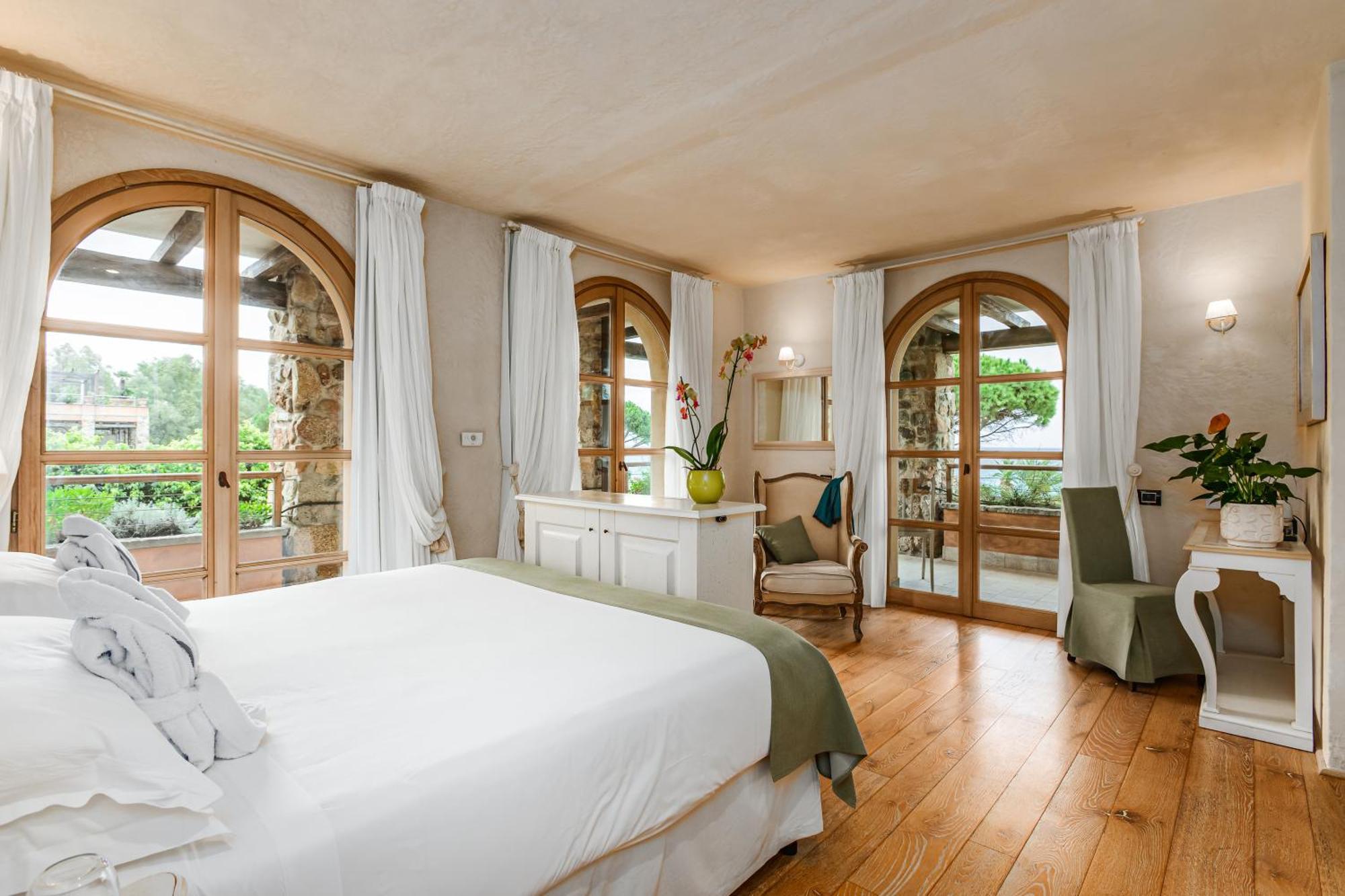 Deluxe Double Room Sea Side