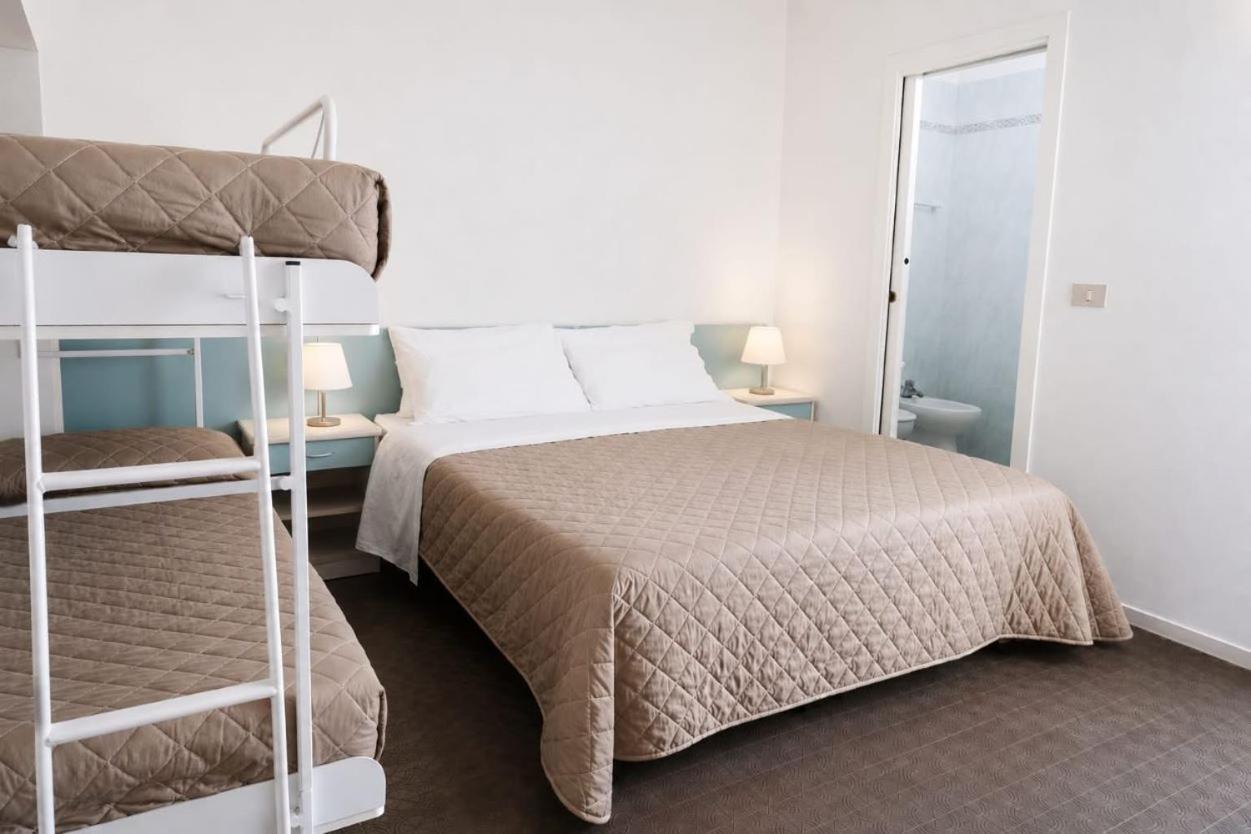 Economy Quadruple Room