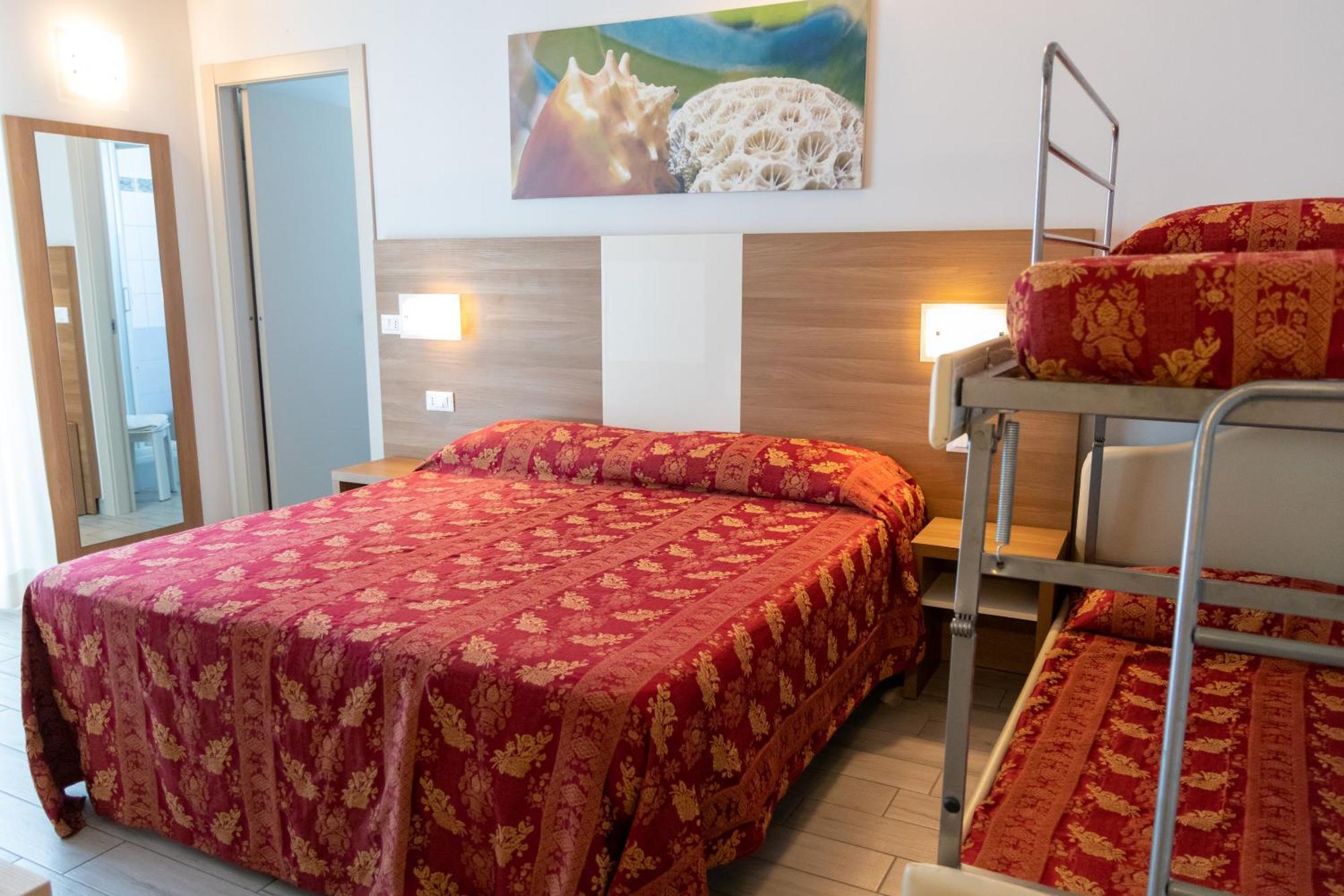 Standard Double or Twin Room Balcony