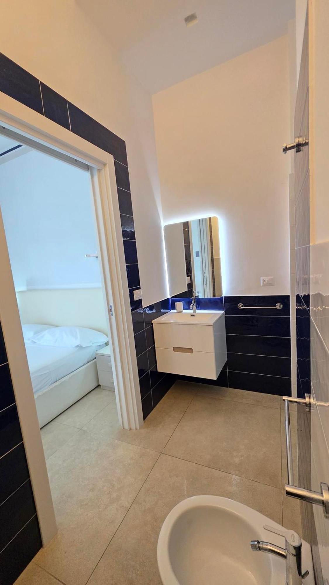 Double Room,1773424503:JPEG