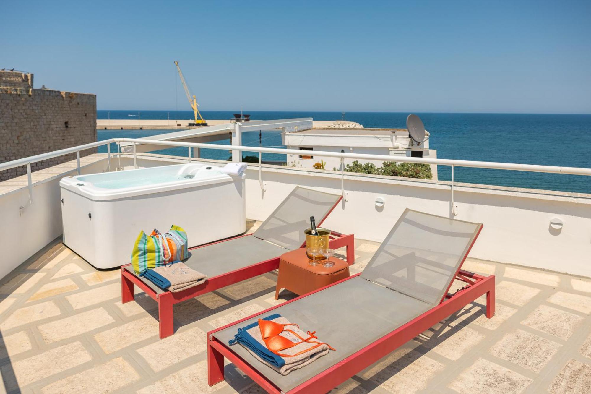 Deluxe Double Room Sea View Private Pool