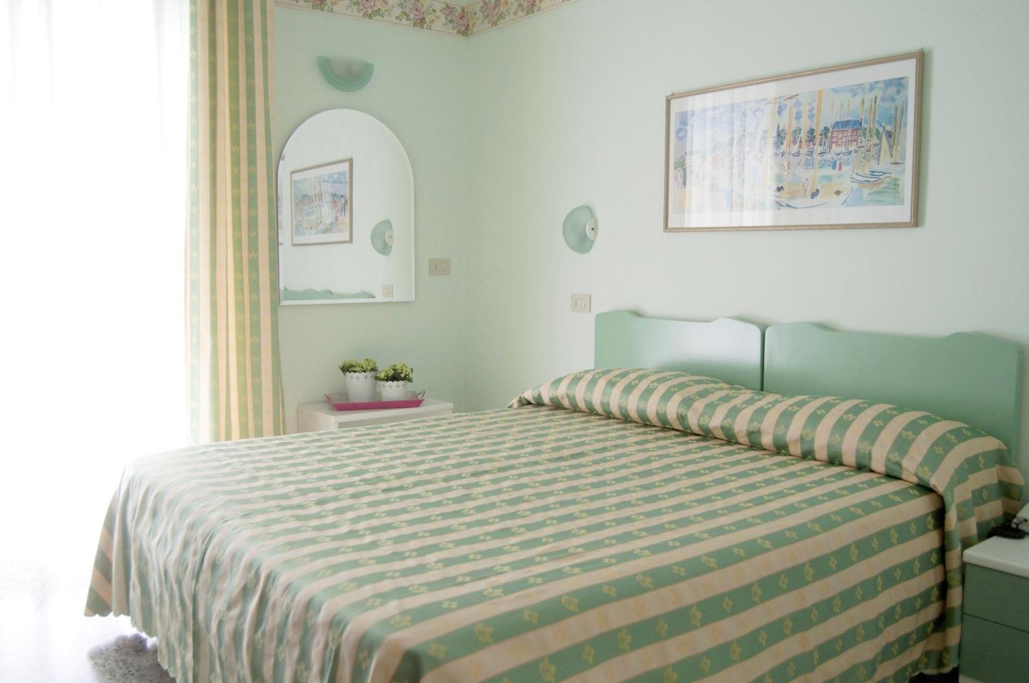 Double or Twin Room Balcony