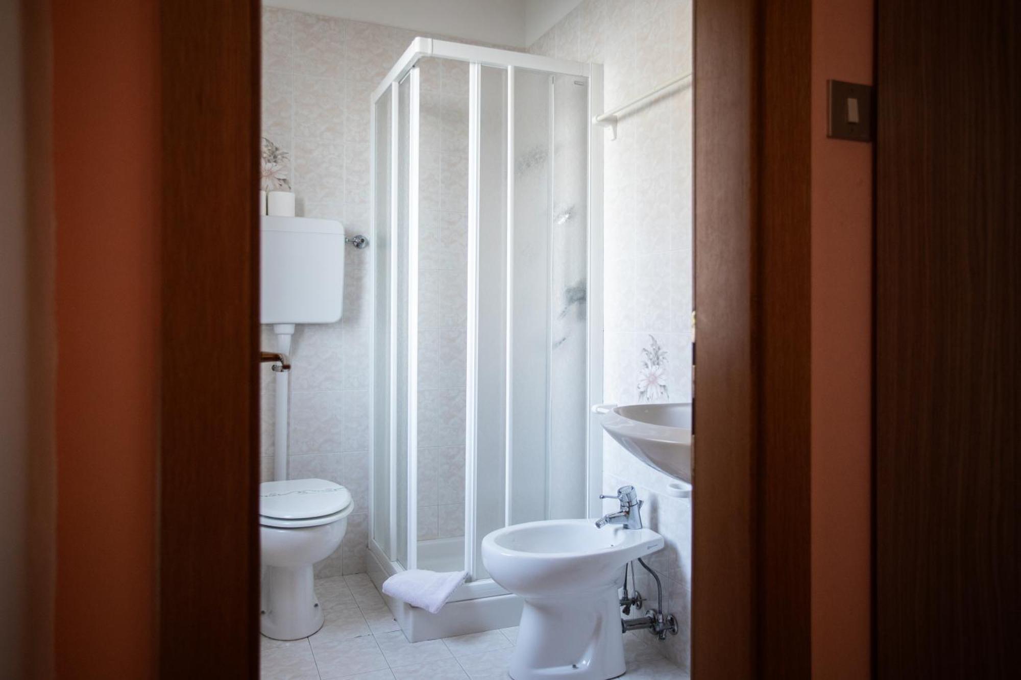 Triple Room Private Bathroom