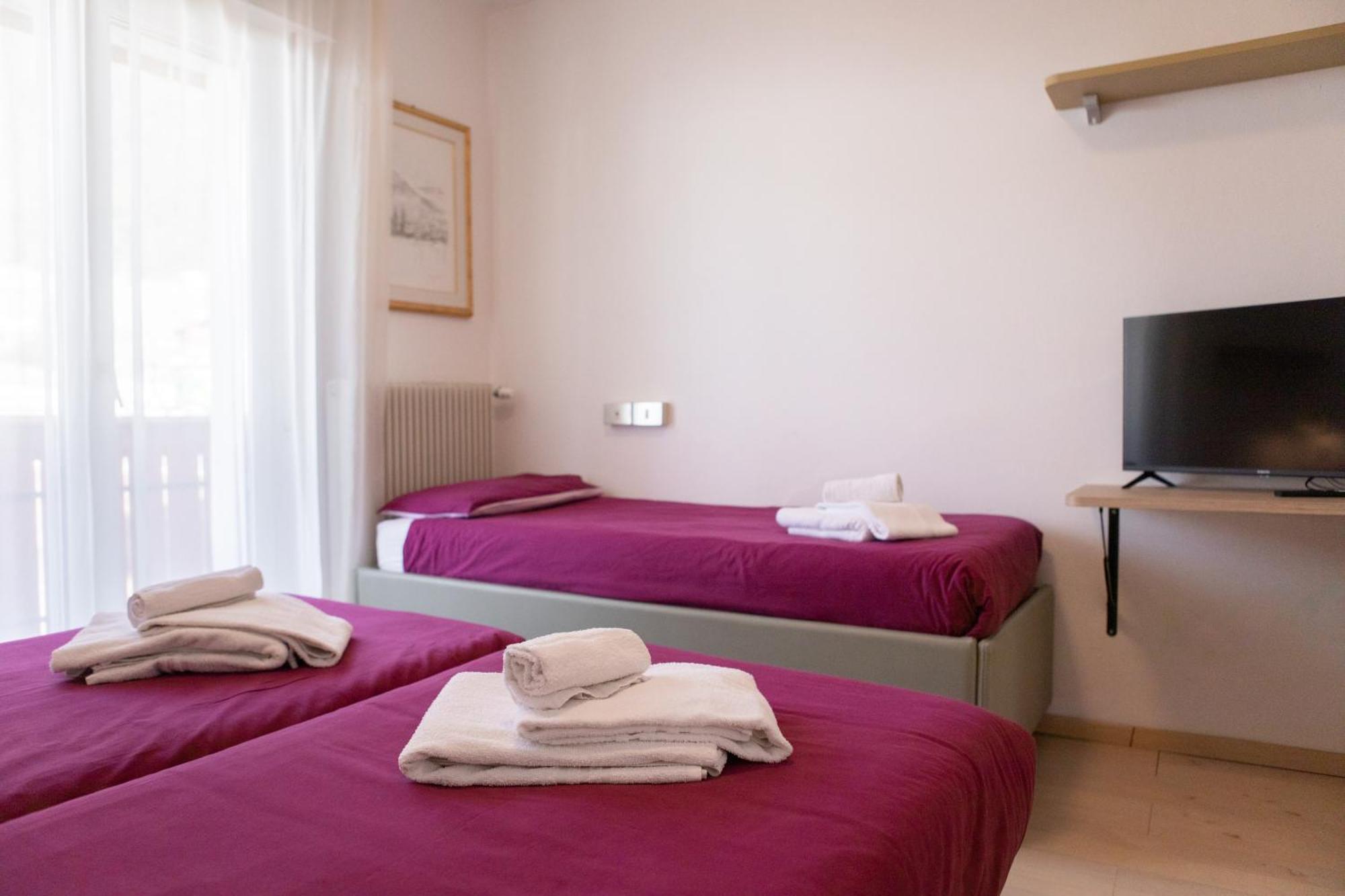Triple Room Private Bathroom