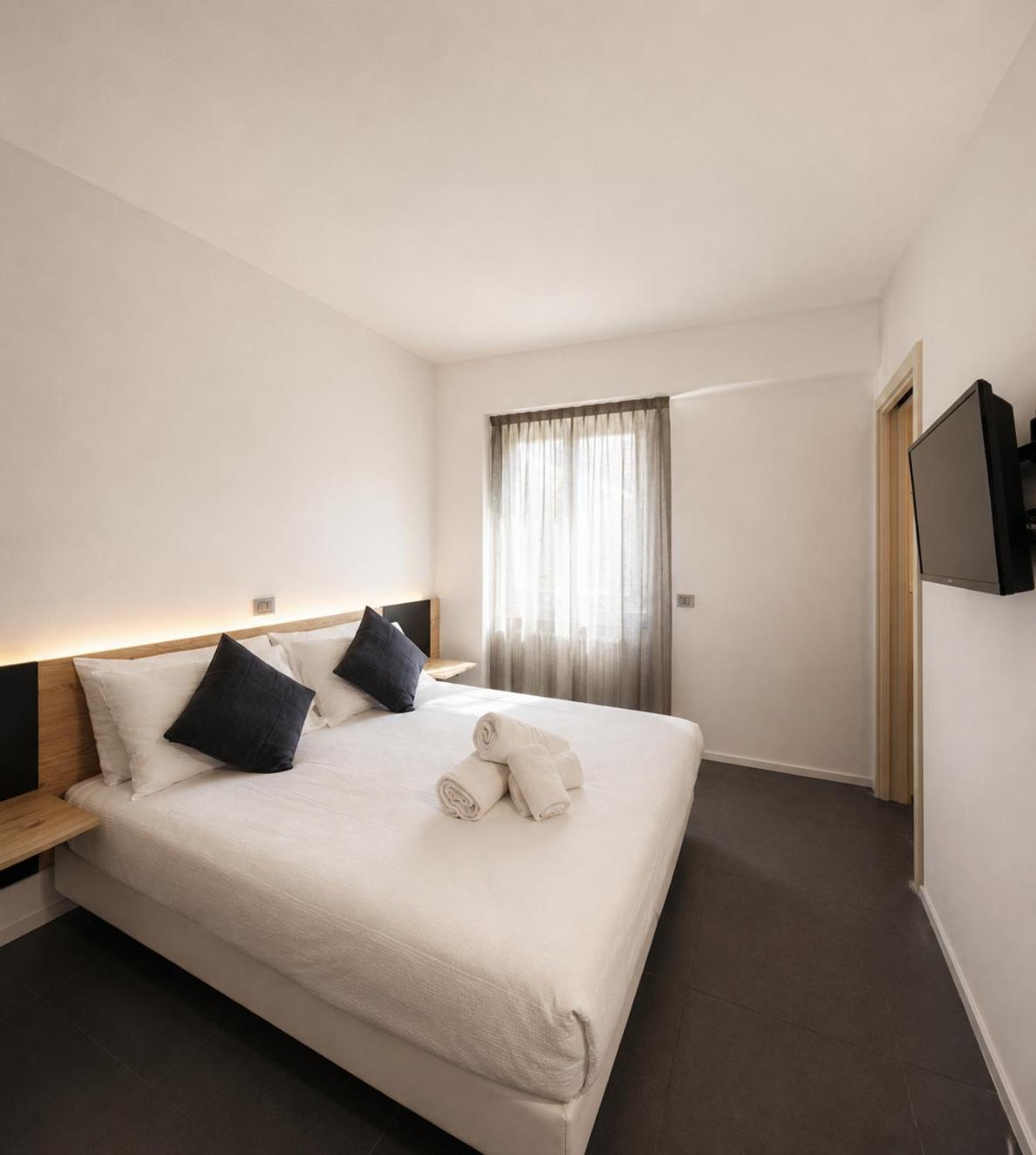 Double or Twin Room Garden View
