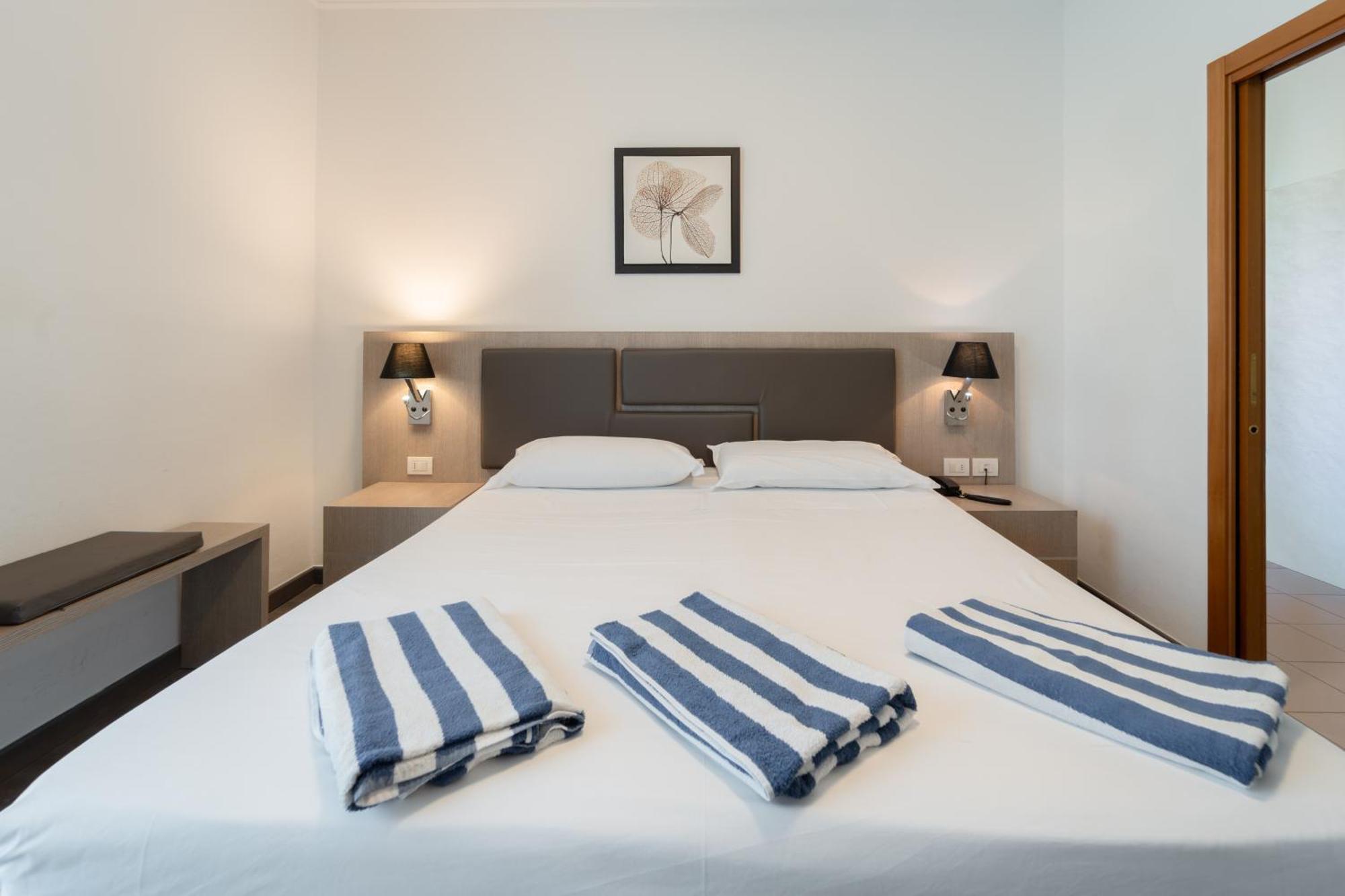 Double or Twin Room Balcony