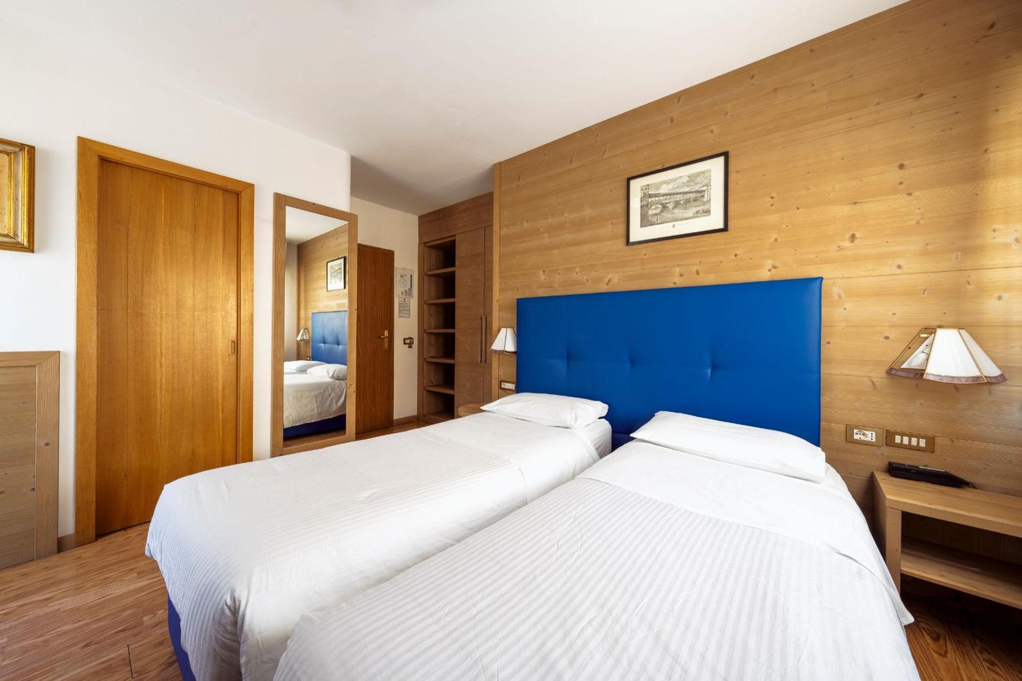 Standard Double or Twin Room Balcony