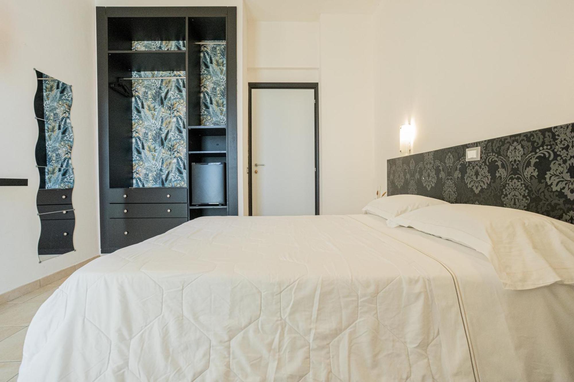Double or Twin Room Balcony