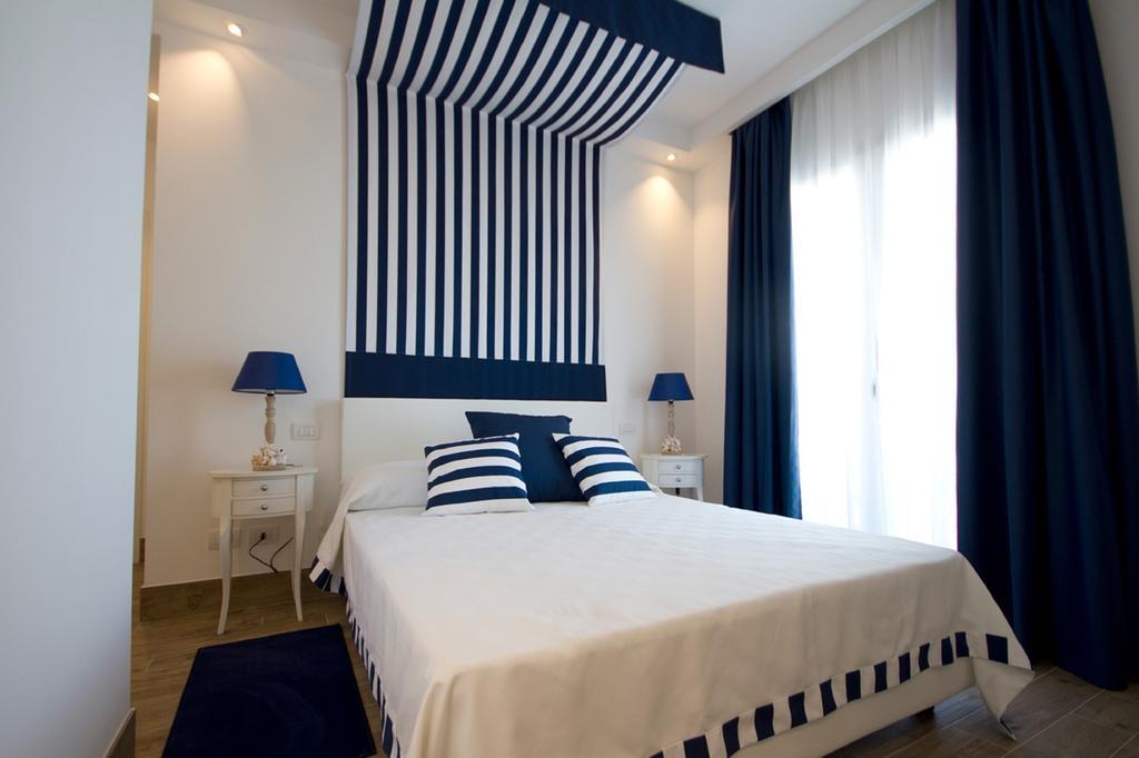 Double or Twin Room Garden View