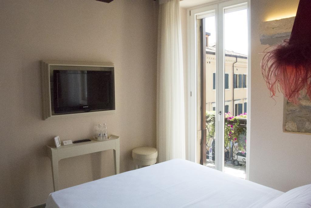 Deluxe Double Room Balcony
