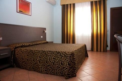 Classic Triple Room,21695307:JPEG