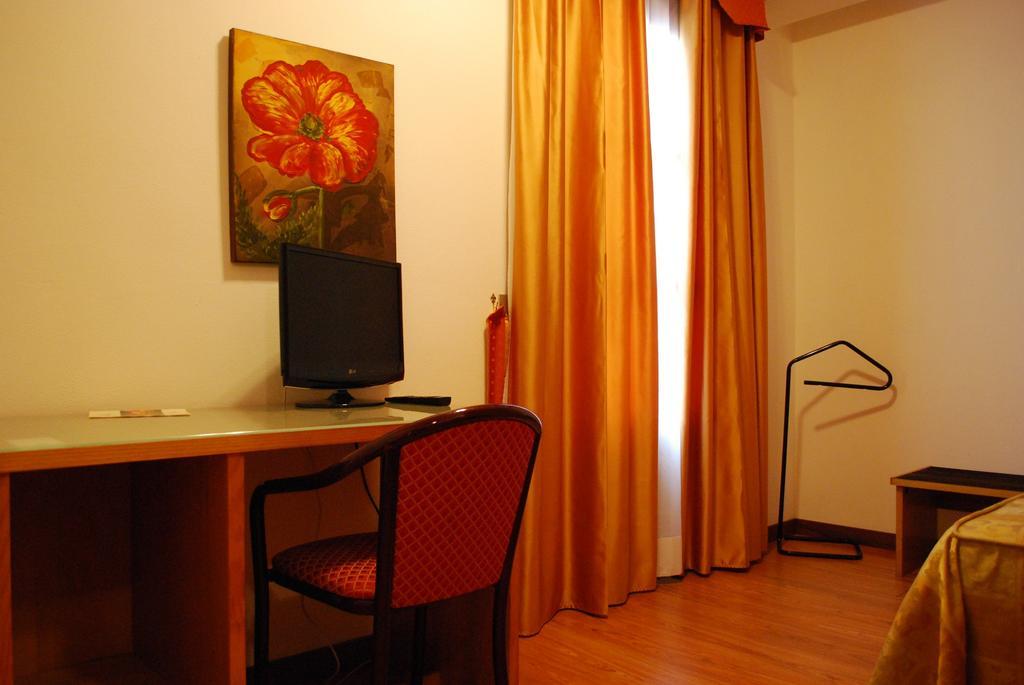 Economy Quadruple Room