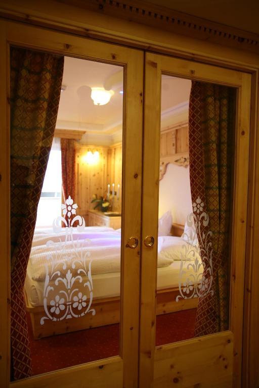 Superior Twin or Double Room Balcony,54109762:JPEG