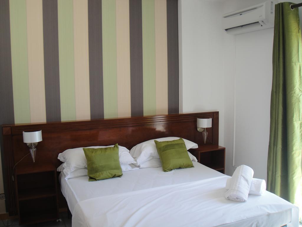 Double Room,232760851:JPEG