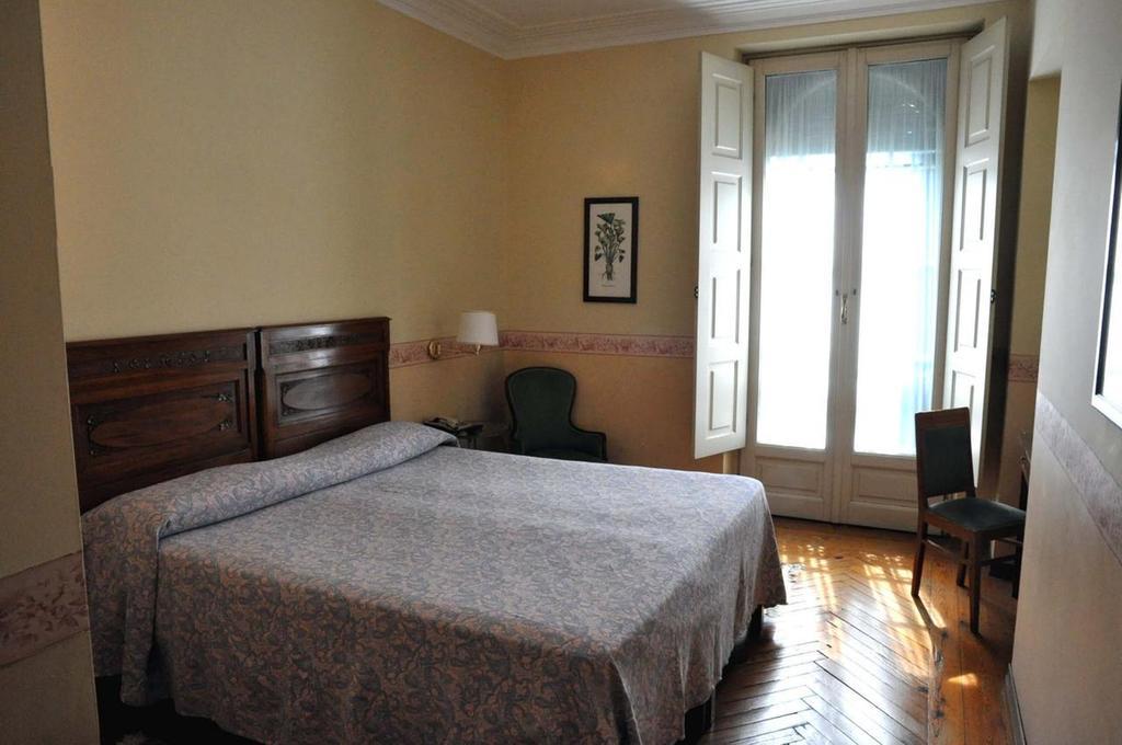 Basic Double or Twin Room