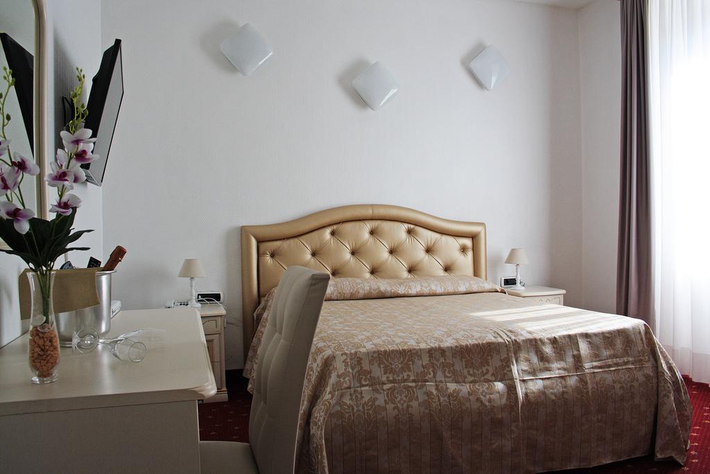 Quarto Duplo Superior