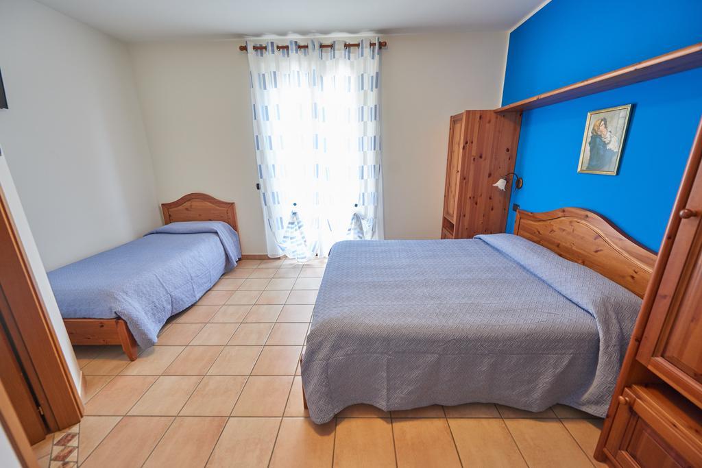 Triple Room Terrace