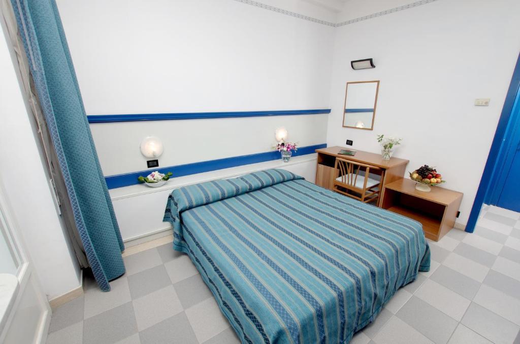 Standard Triple Room,31714289:JPEG
