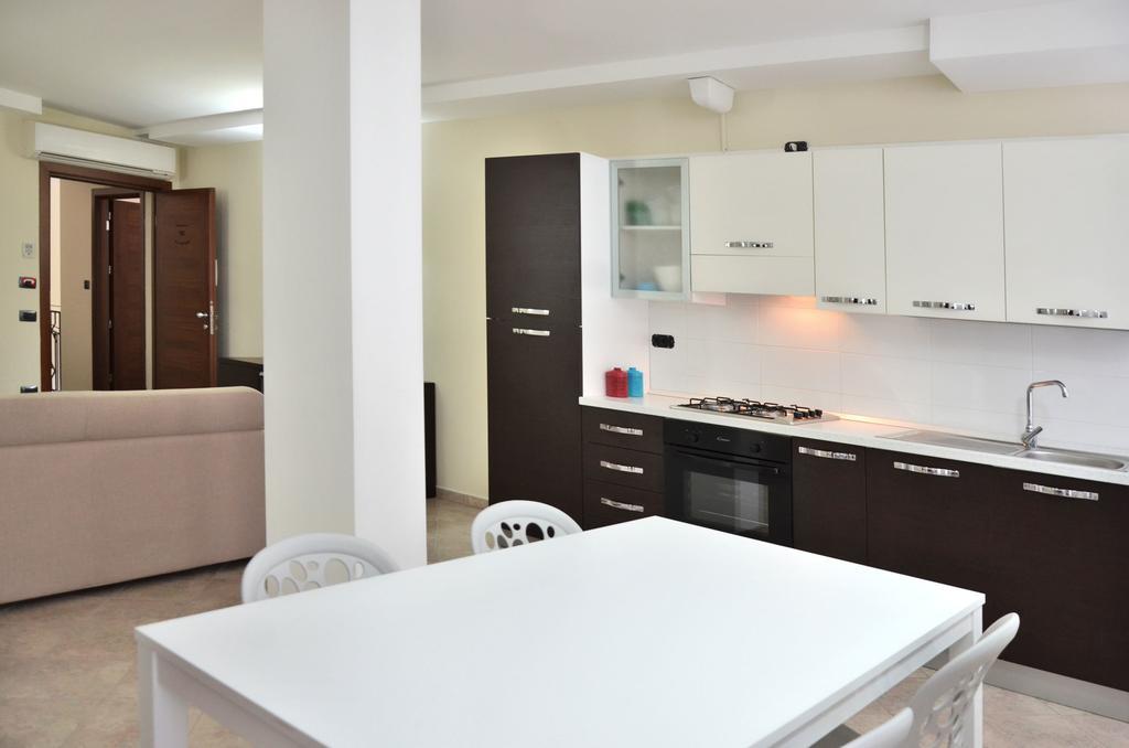 Appartamento con 2 Camere da Letto e Balcone
