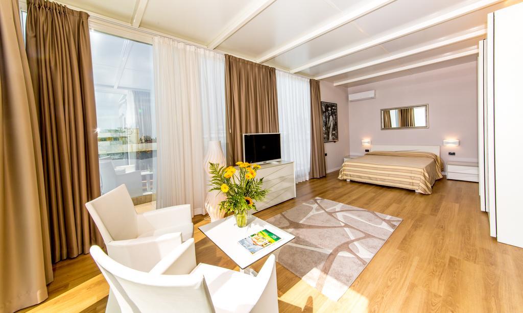 Deluxe Suite mit Meerblick