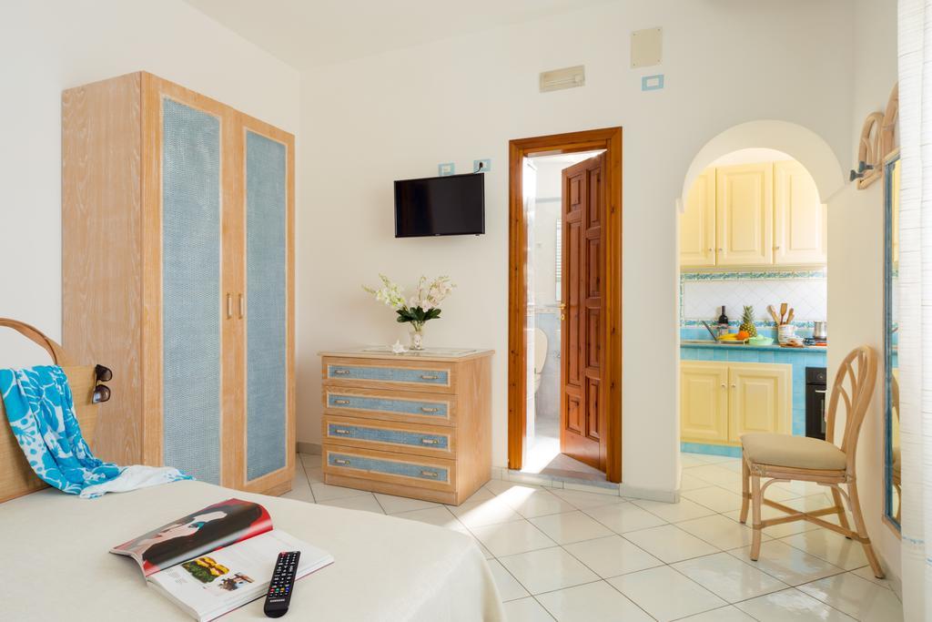 Appartamento con 1 Camera da Letto, Terrazza e Vista Mare