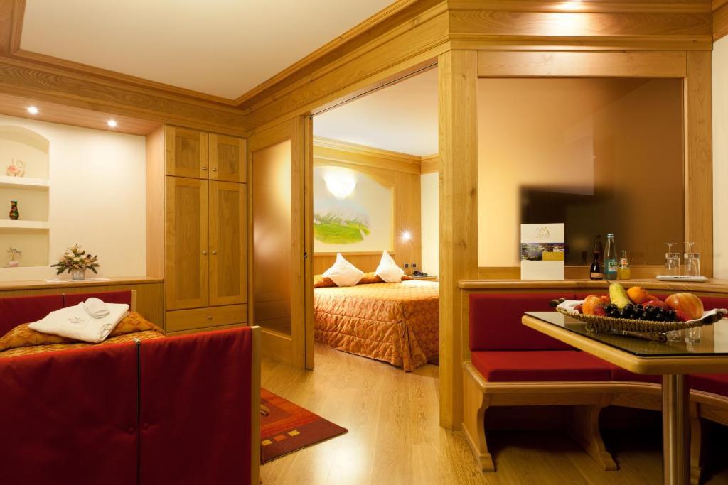 Family Suite,136195863:JPEG