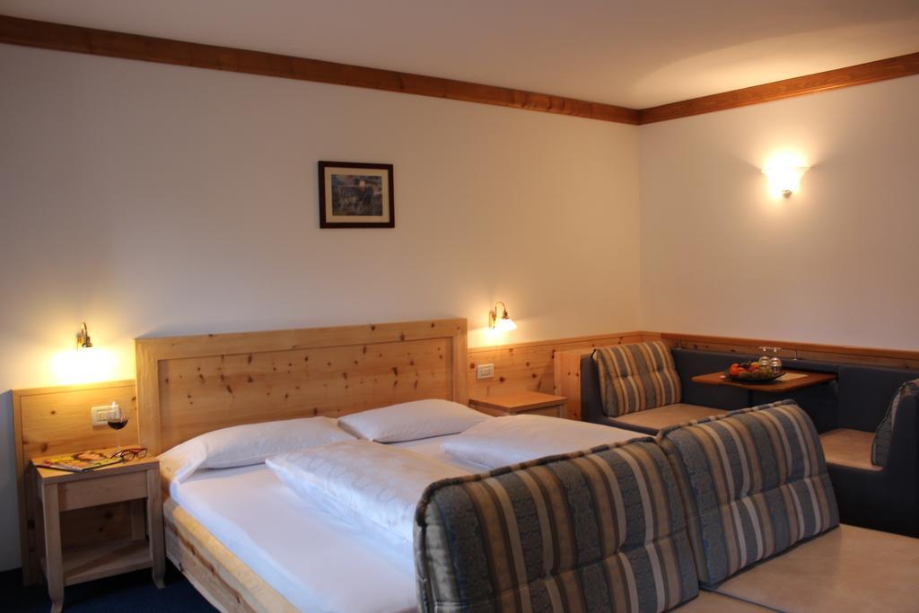 Double Room Balcony or Terrace,1035885850:JPEG