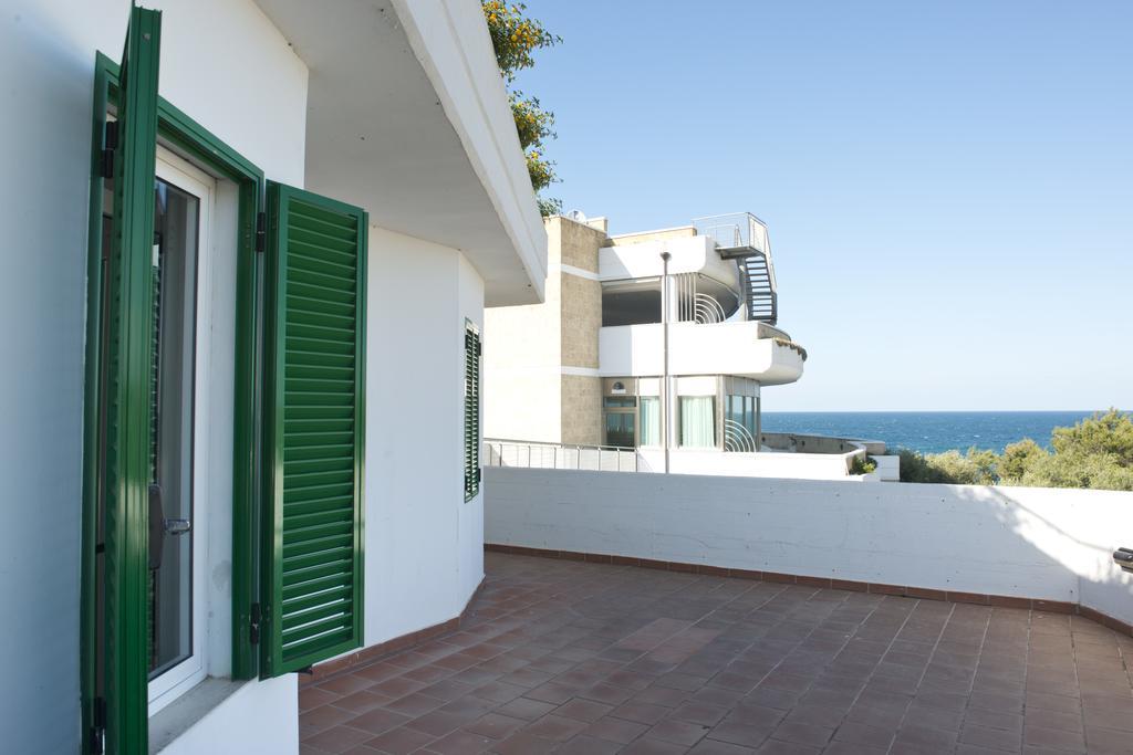 Family Room Terrace