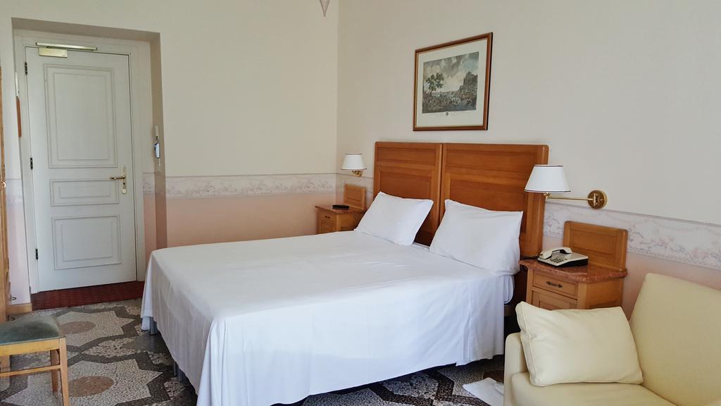 Basic Double or Twin Room