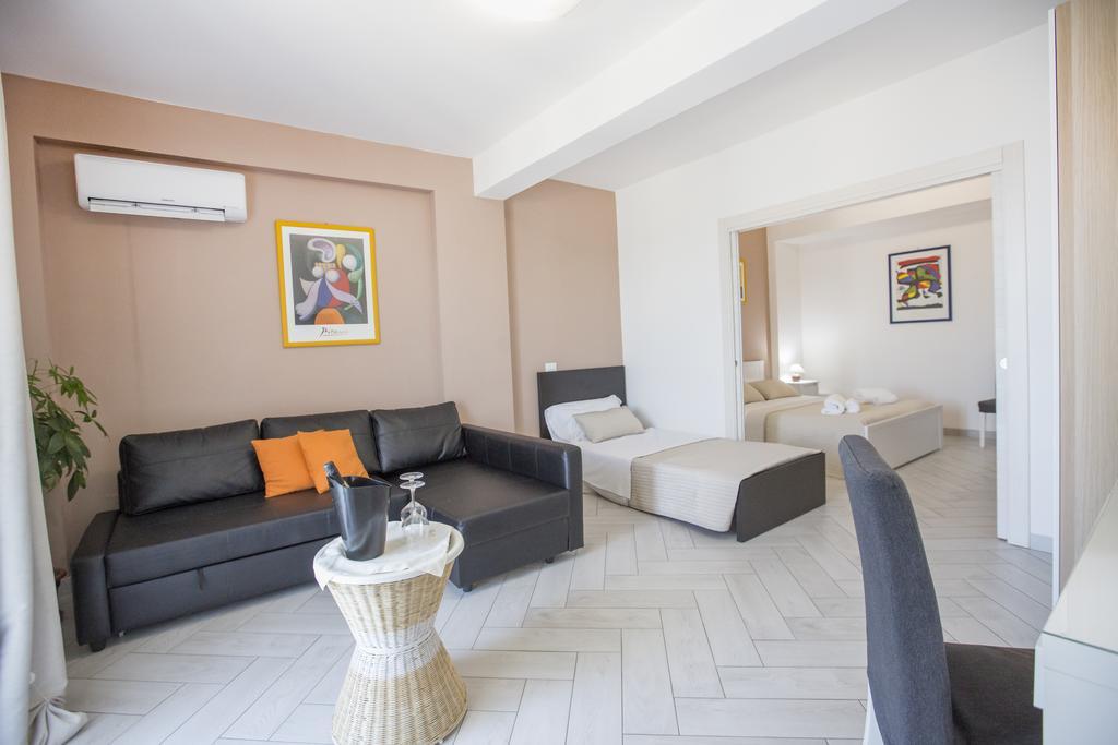 Quintuple Room with Sea View
