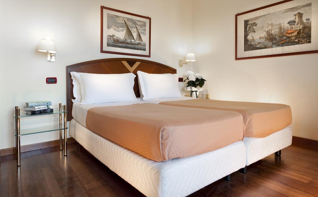 Double or Twin Room Disability Access