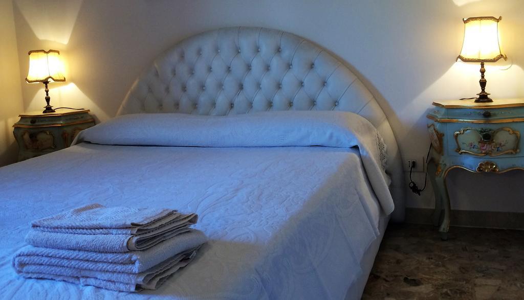 Double Room Mountain View