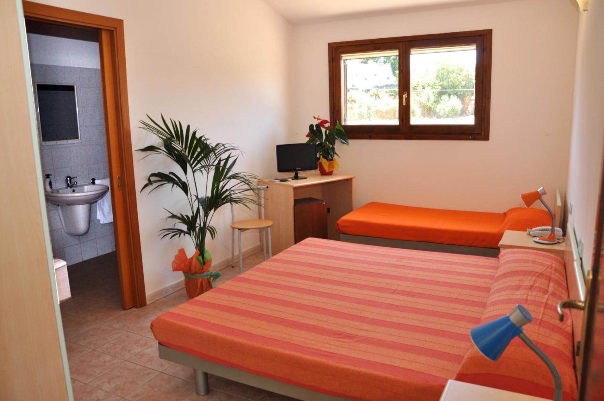 Triple Room