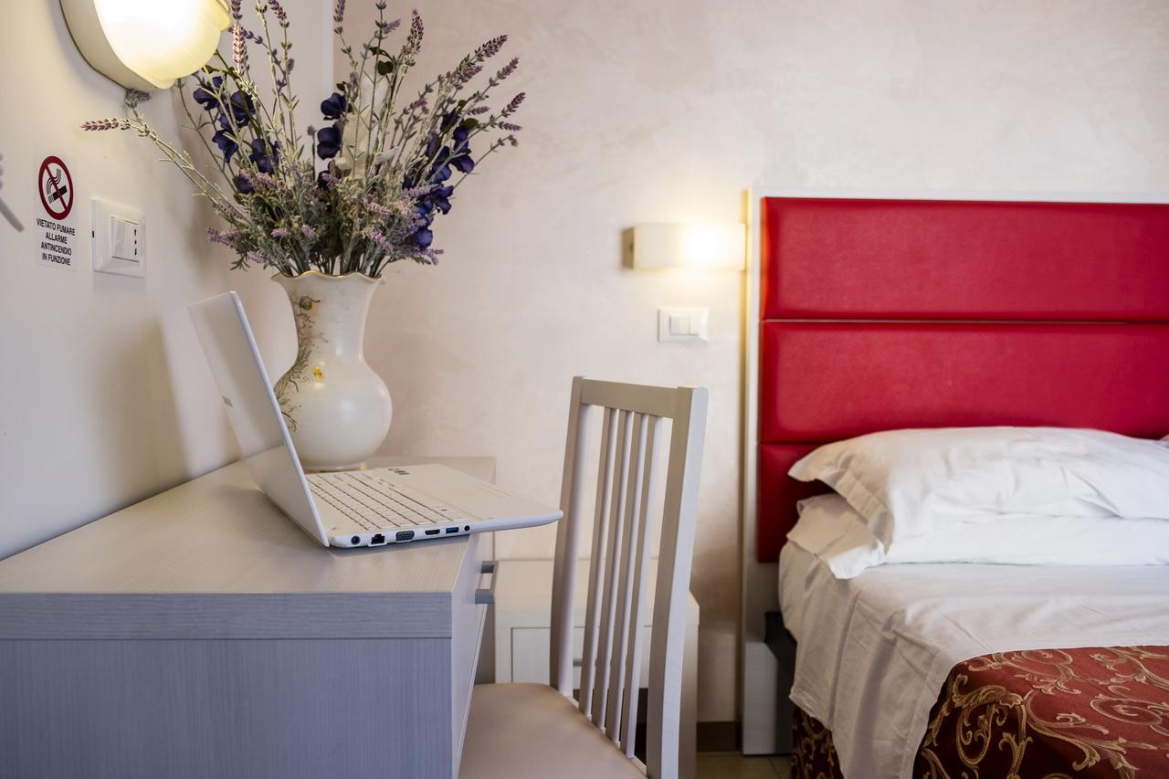 Double or Twin Room Balcony