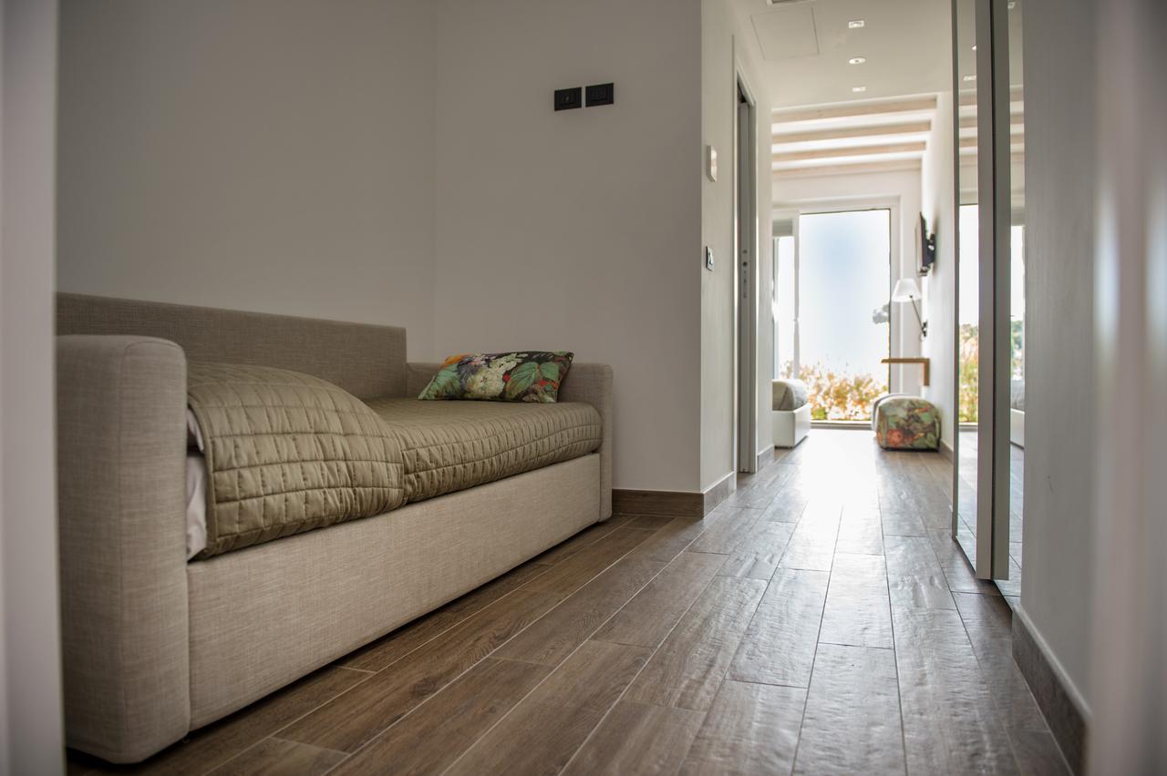 Superior Triple Room Sea View