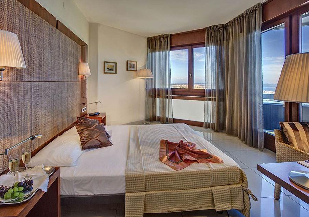Superior Doppel- oder Zweibettzimmer mit Terrasse