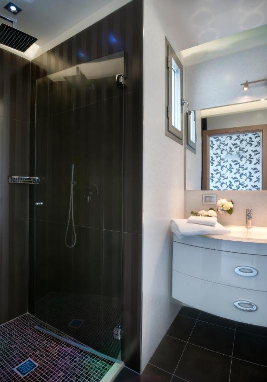 Superior Quadruple Room Sea View