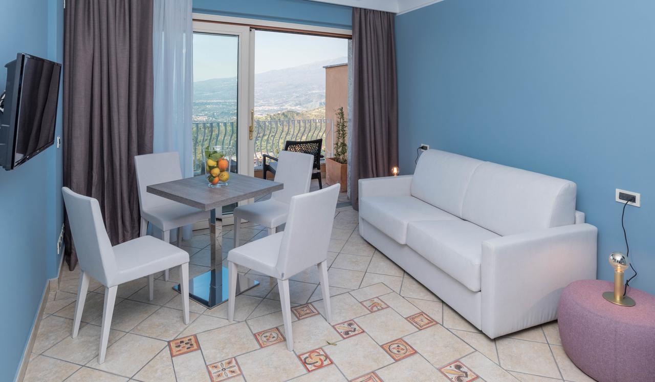 Deluxe Suite Sea View