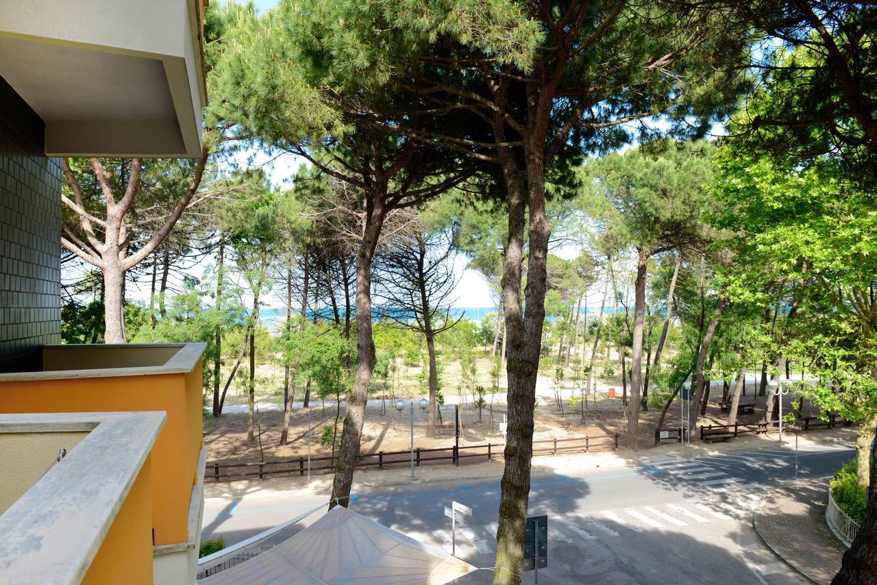 Dreibettzimmer mit Balkon