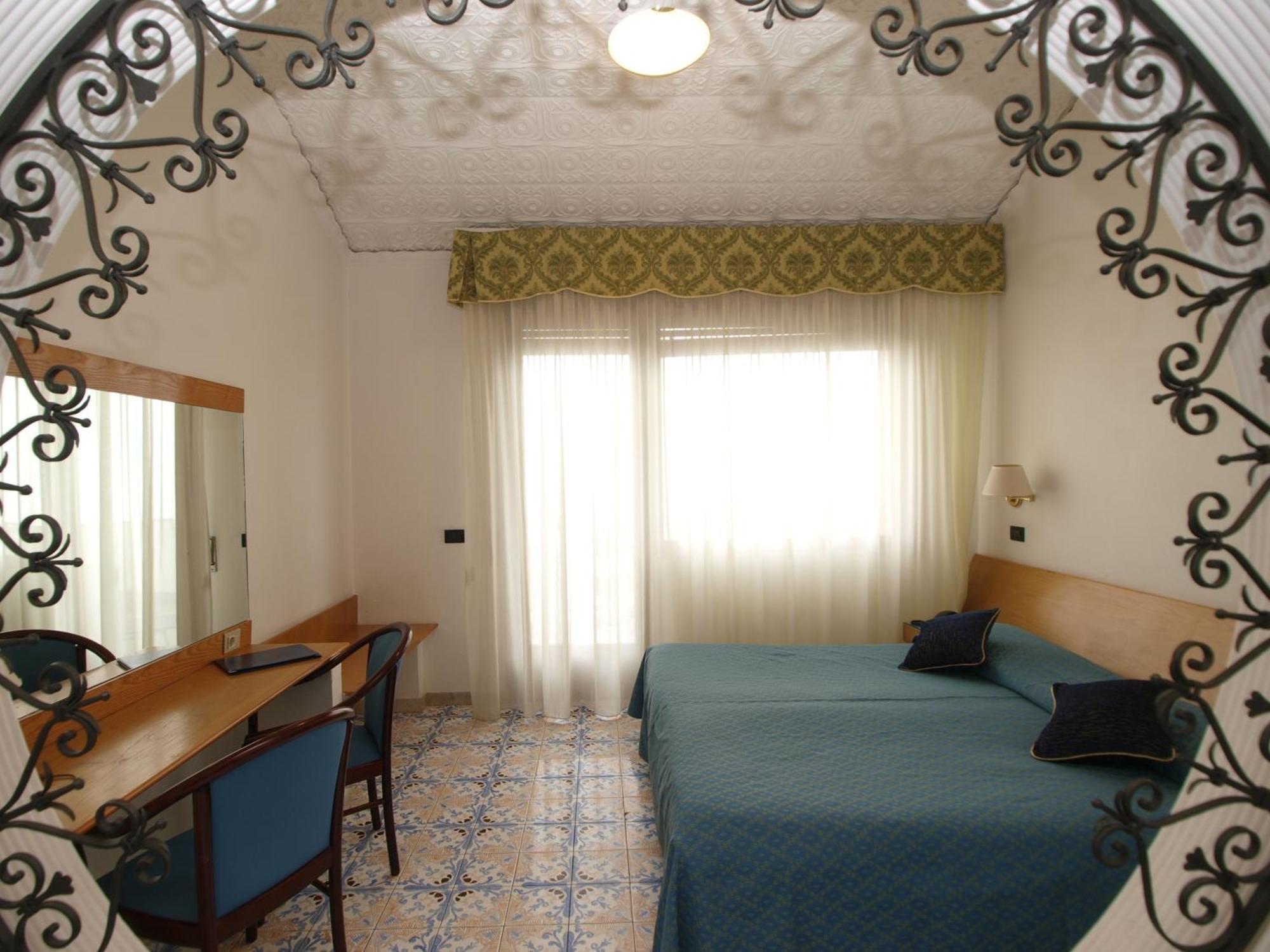 Double or Twin Room Balcony Sea View
