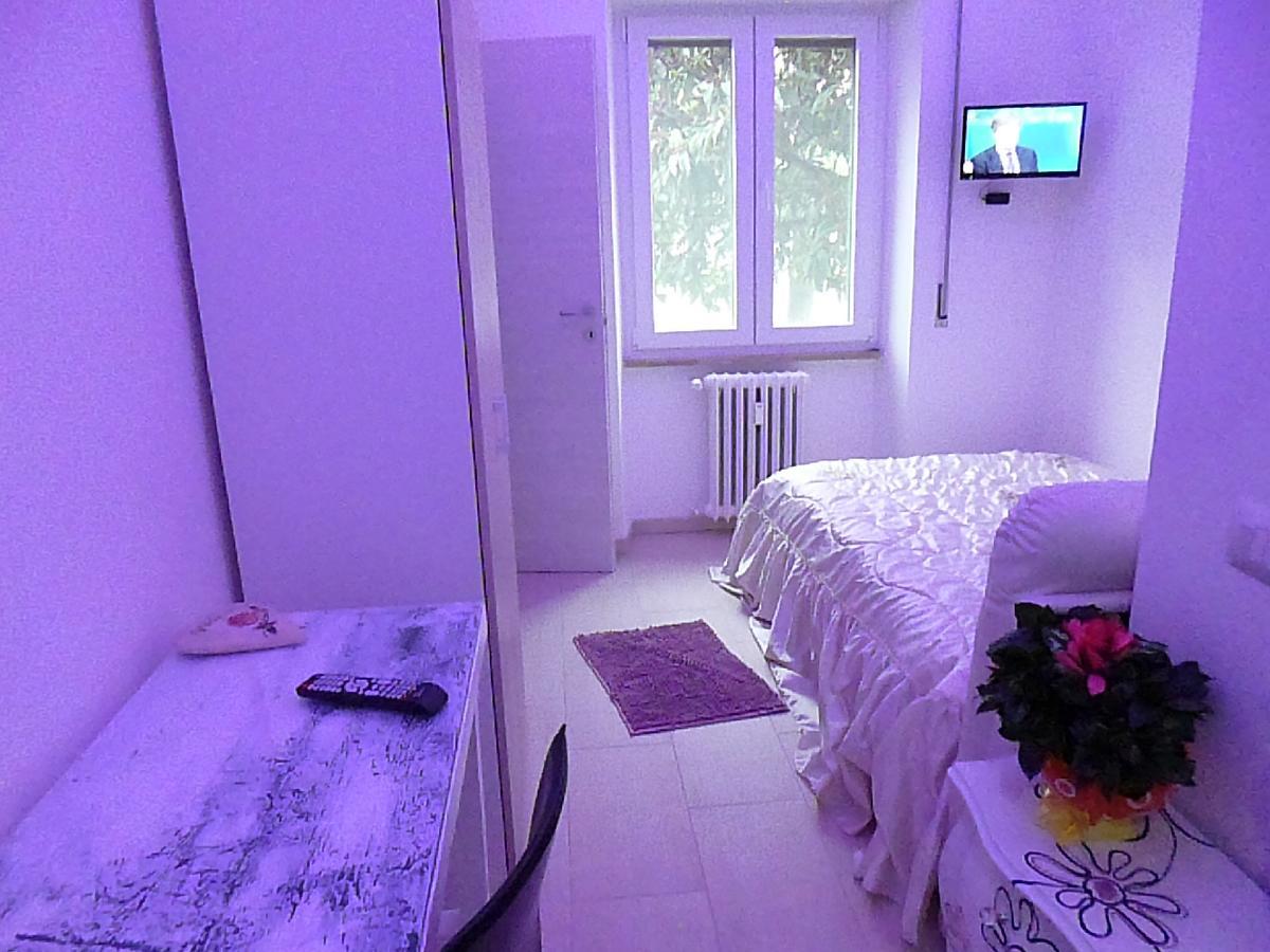Single Room Private Bathroom