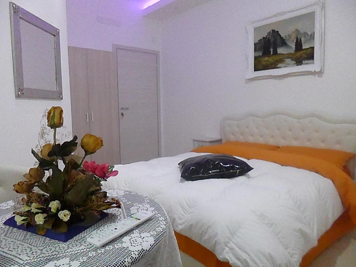 Double Room Private Bathroom